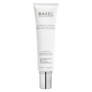 Flacone da 150 ml di "Super Act Water" di BAKEL, lozione viso attiva rinfrescante e idratante con ingredienti funzionali per tonificare e preparare la pelle ai trattamenti successivi.
