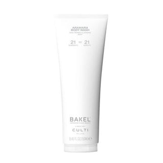 Flacone da 250 ml del bagnodoccia "Aramara", con fragranza agrumata e solare ispirata alle arance amare, per una detersione sensoriale e rivitalizzante del corpo.