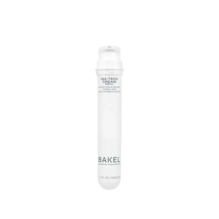 Flacone da 50 ml della crema "Nia-Tech" di BAKEL per pelli normali, trattamento viso anti-età ad alta tecnologia, con texture leggera e formula innovativa per una pelle più compatta e luminosa.