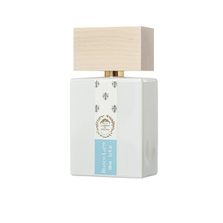 Flacone da 100 ml del profumo "Bianco Latte" di Giardini di Toscana, dal design semplice e raffinato, che racchiude una fragranza gourmand e cremosa con accenti di latte, vaniglia e zucchero filato.