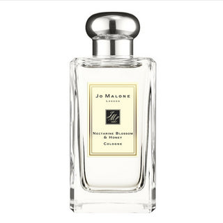 Flacone da 100ml di Nectarine Blossom & Honey. Una fragranza dolce ma primaverile