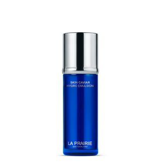 Flacone blu da 70ml di La Prairie Skin Caviar Hydro Emulsion con tappo argentato, simbolo di eleganza e innovazione nel trattamento della pelle.